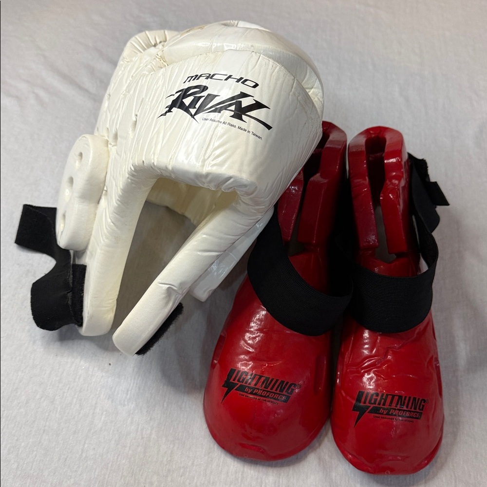 Macho Martial Arts Sparring Headgear Helmet White & lightning by ProForce foot